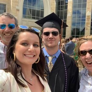 Meet your Posher, Alex